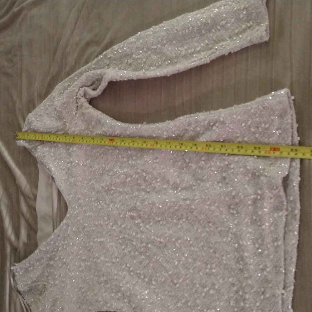 Jennifer Lopez Long Sleeve Top - Picture 5 of 7